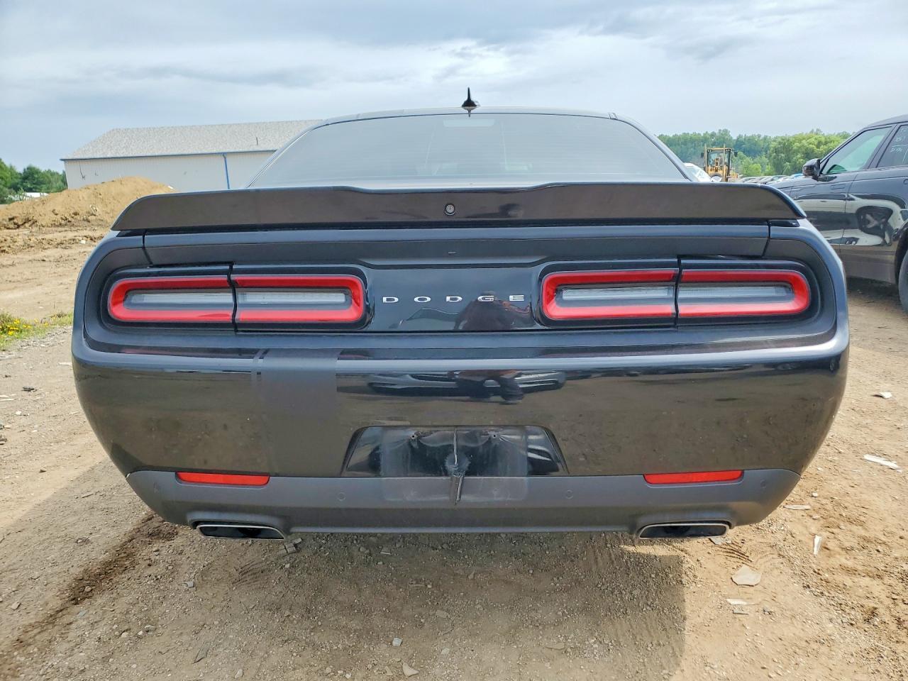 2021 Dodge Challenger R/T - zdjęcie 6