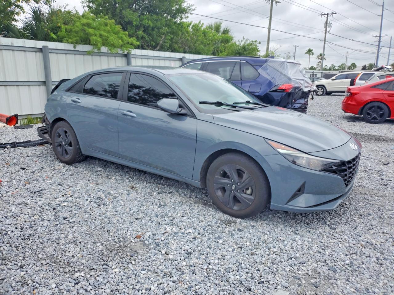 2021 Hyundai Elantra Sel - zdjęcie 4