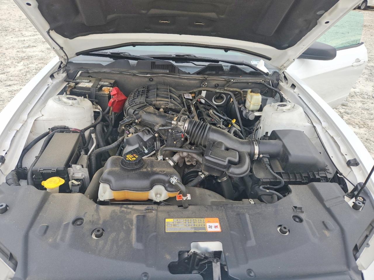 2014 Ford Mustang - zdjęcie 11