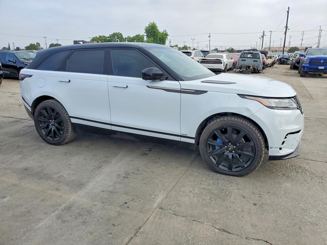 2019 Land Rover Range Rover Velar R-Dynamic Se - zdjęcie 4