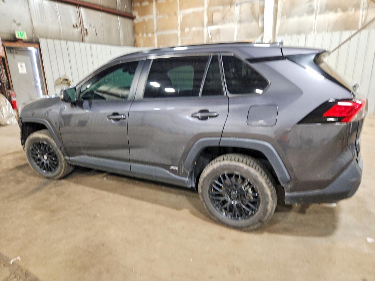 2022 Toyota Rav4 Xle Premium - zdjęcie 2
