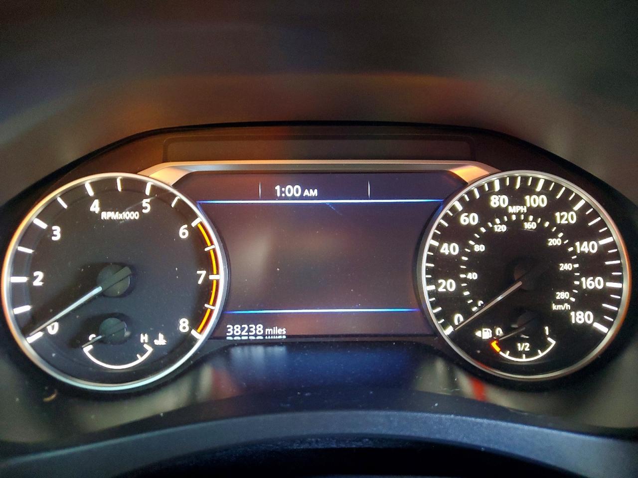 2024 Nissan Altima Sr - zdjęcie 9