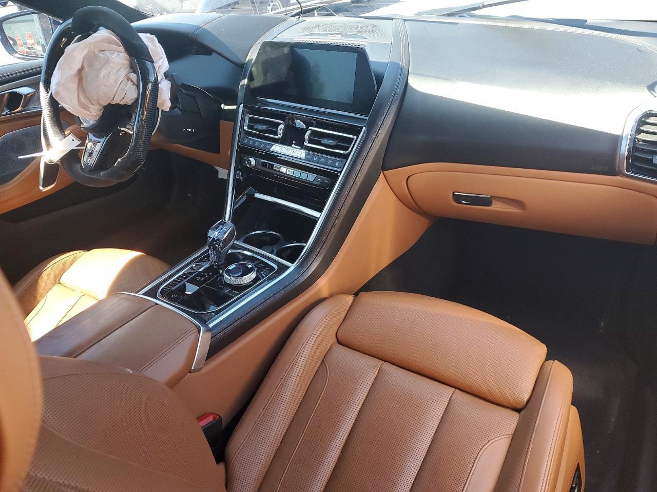 2019 BMW M850Xi - zdjęcie 8