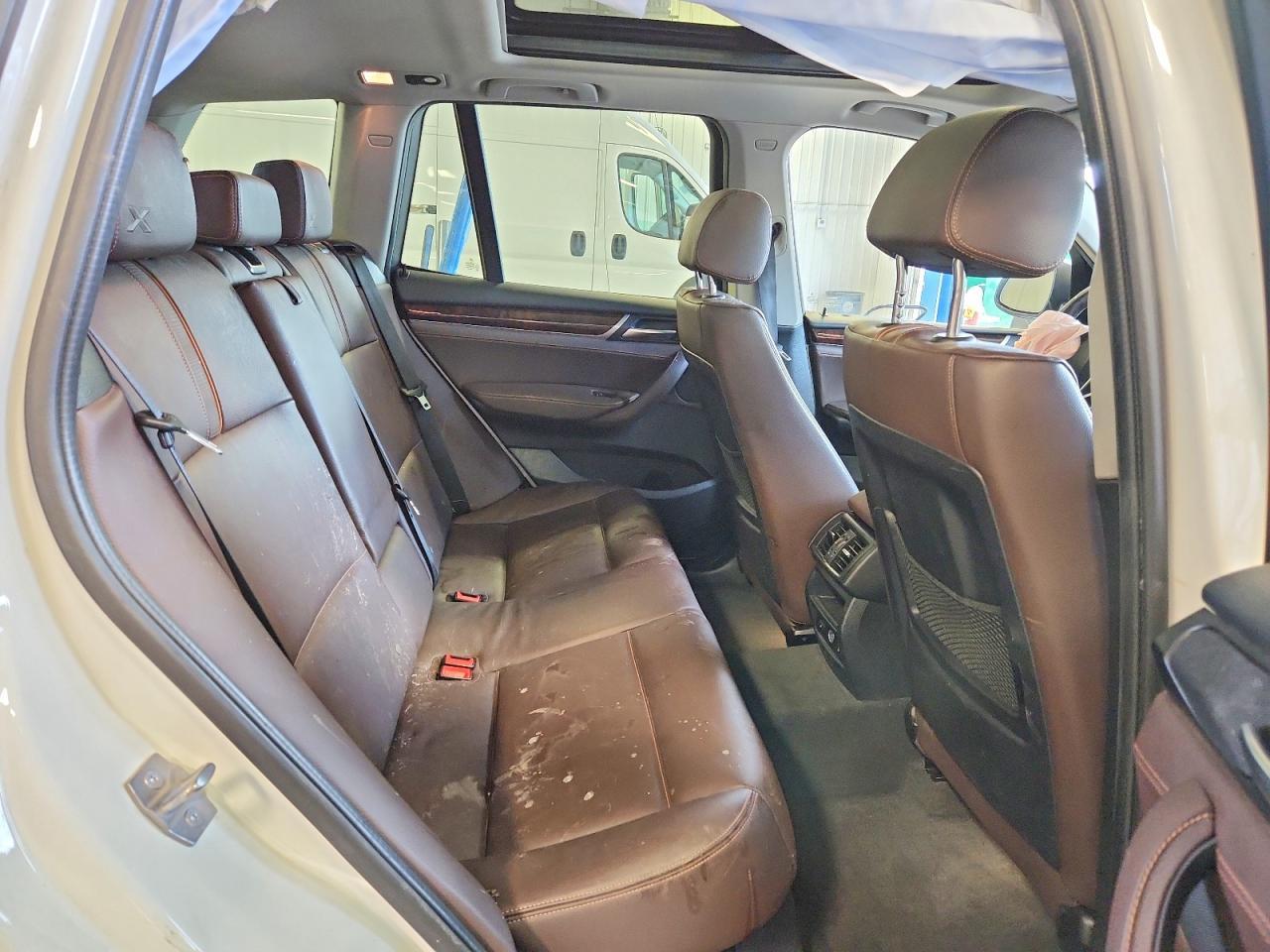 2015 BMW X3 xDrive28I - zdjęcie 11