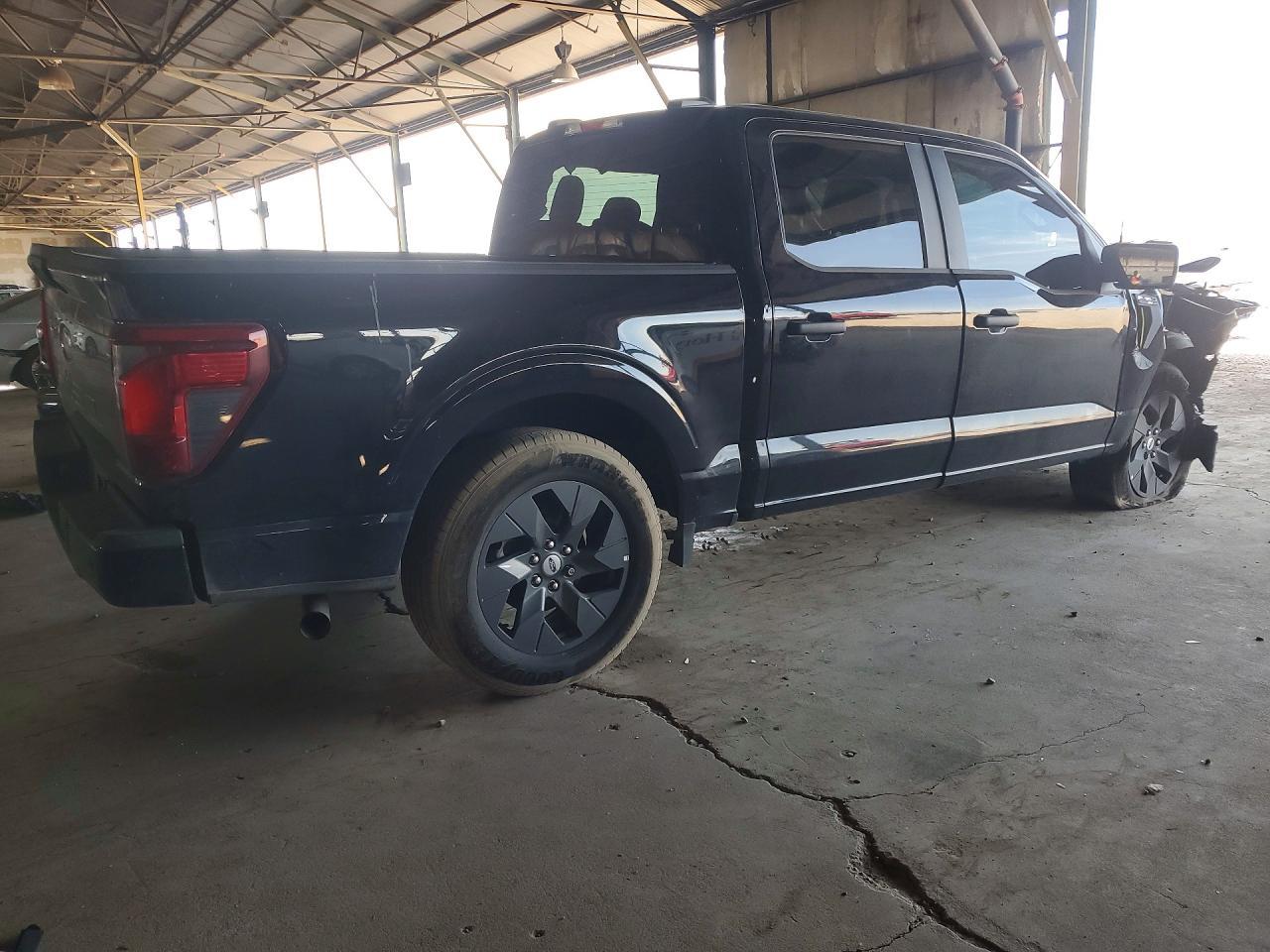 2025 Ford F150 Stx - zdjęcie 3