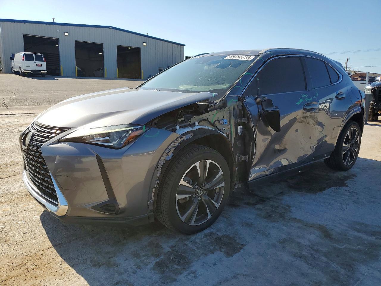 2019 Lexus Ux 200 - zdjęcie główne