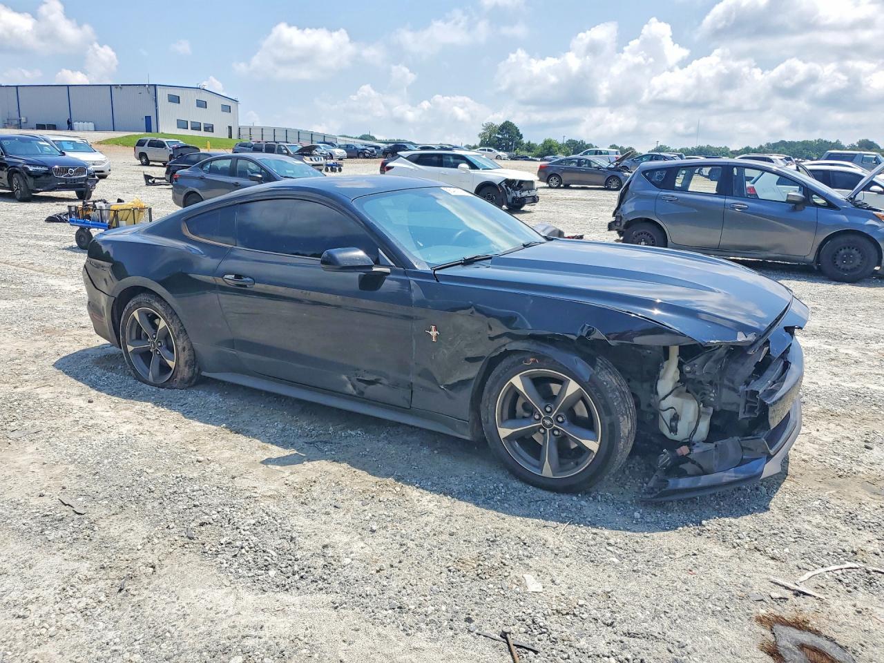2015 Ford Mustang - zdjęcie 4