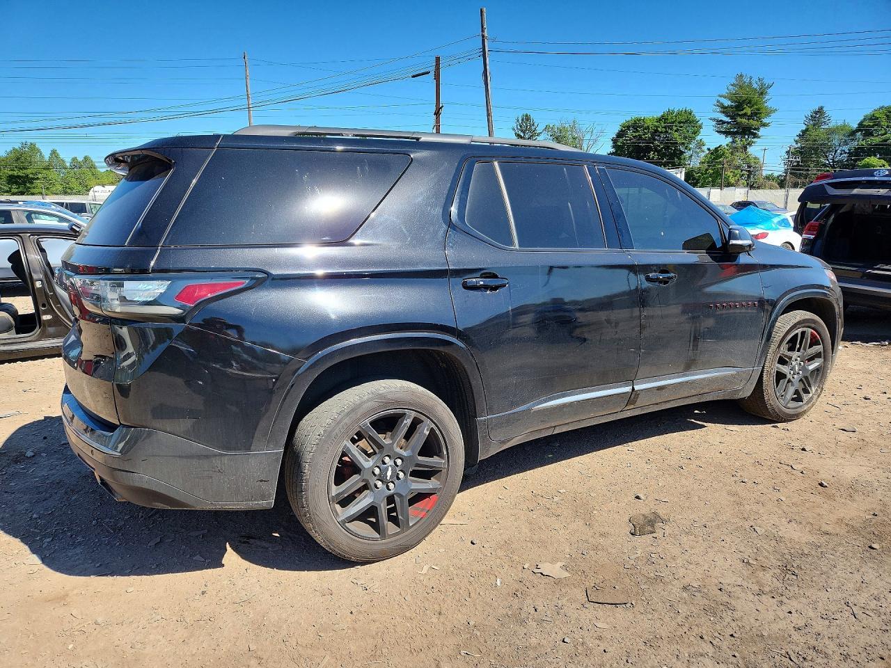 2019 Chevrolet Traverse Premier - zdjęcie 3