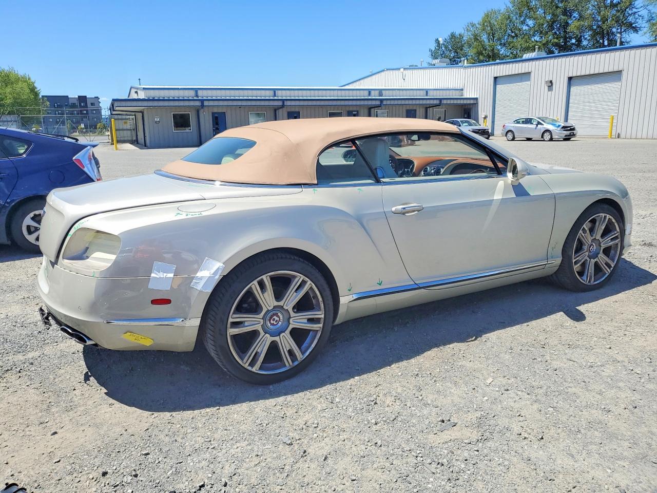 2014 Bentley Continental Gtc V8 - zdjęcie 3