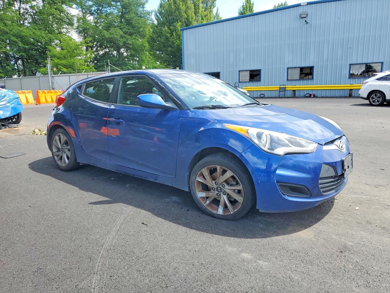 2016 Hyundai Veloster Base - zdjęcie 4