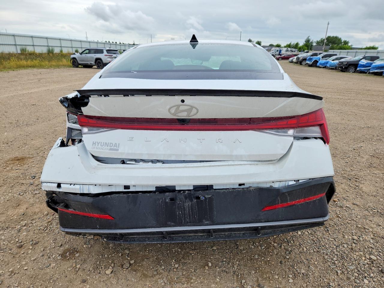 2026 Hyundai Elantra Sel Sport Premium - zdjęcie 6
