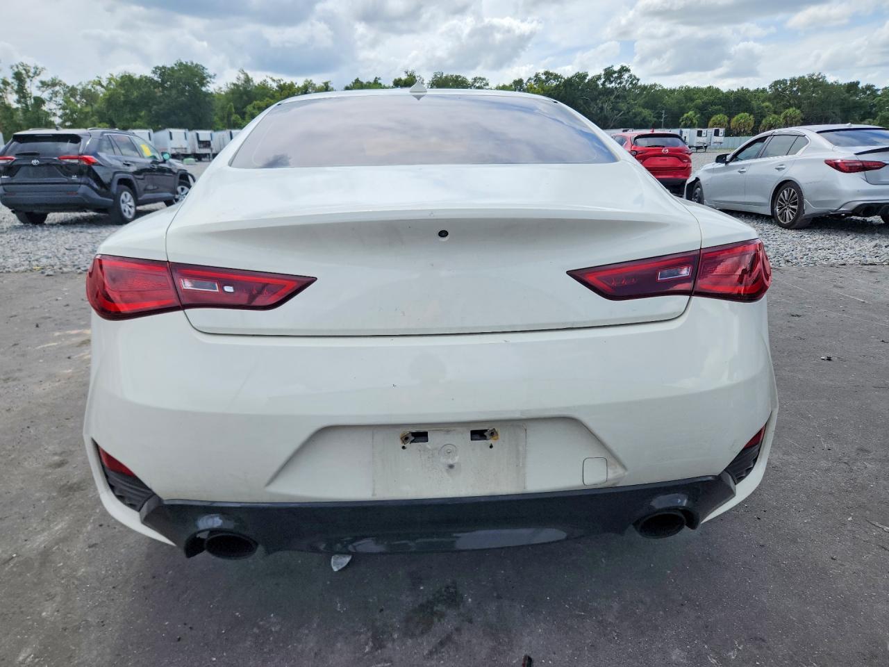 2018 Infiniti Q60 - zdjęcie 6