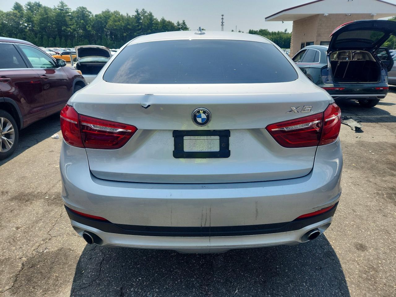 2015 BMW X6 xDrive35I - zdjęcie 6