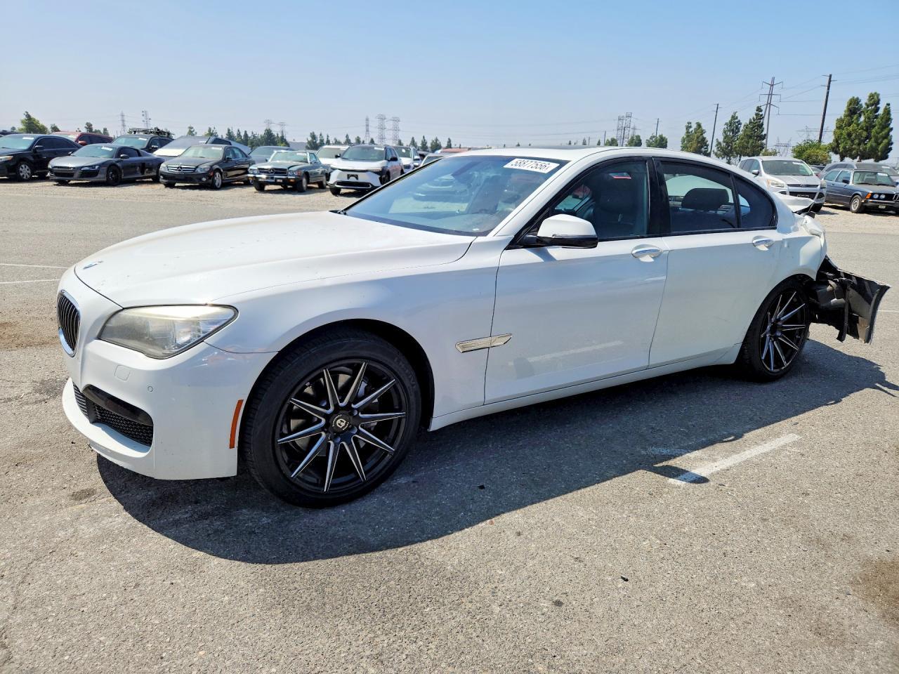 2013 BMW 740 I - zdjęcie główne