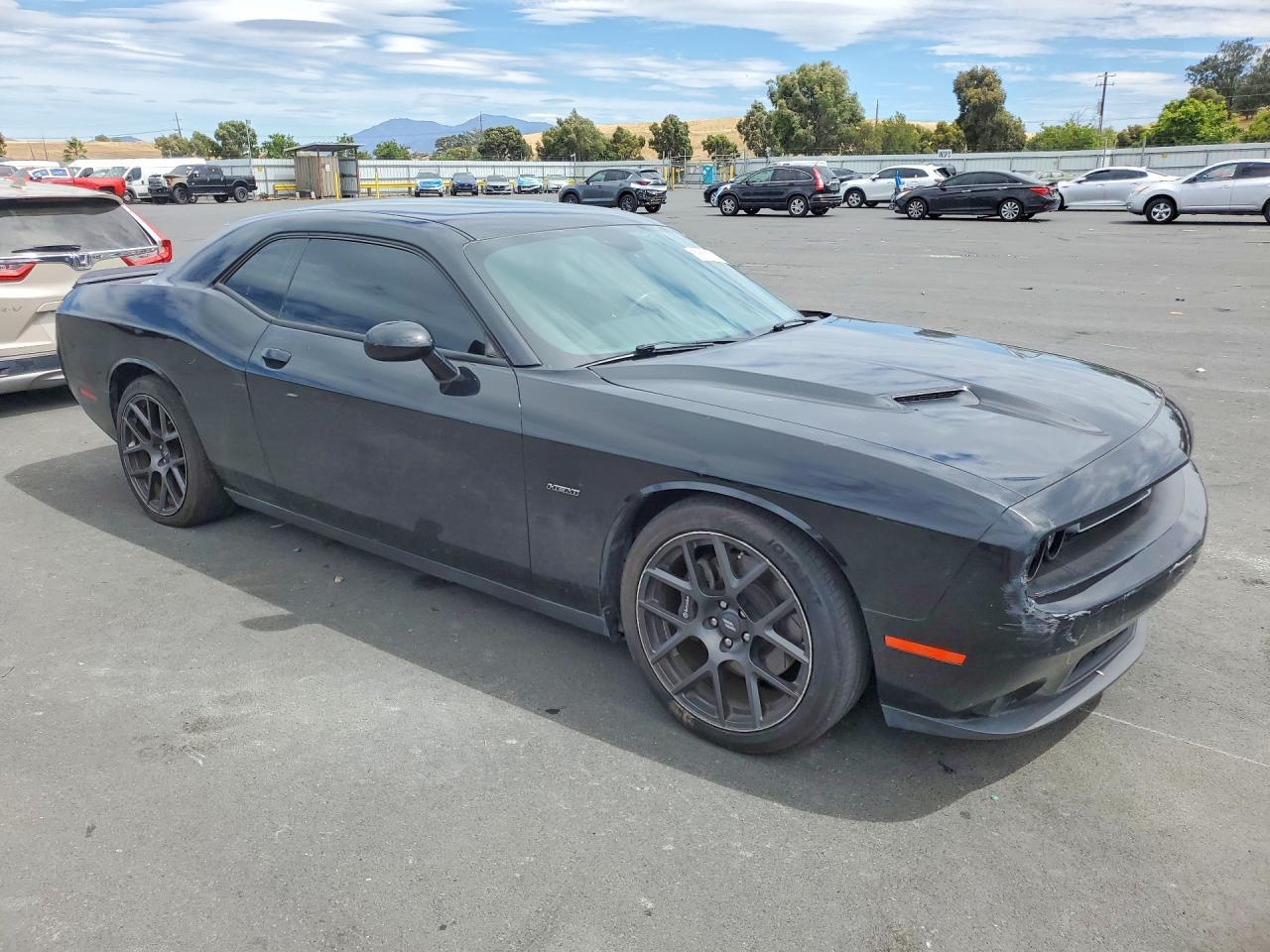 2018 Dodge Challenger R - zdjęcie 4
