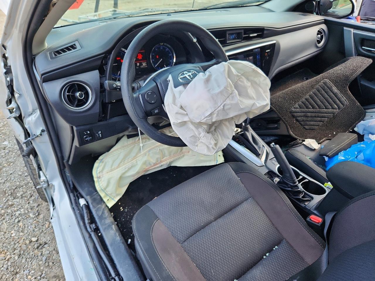 2017 Toyota Corolla Le - zdjęcie 8