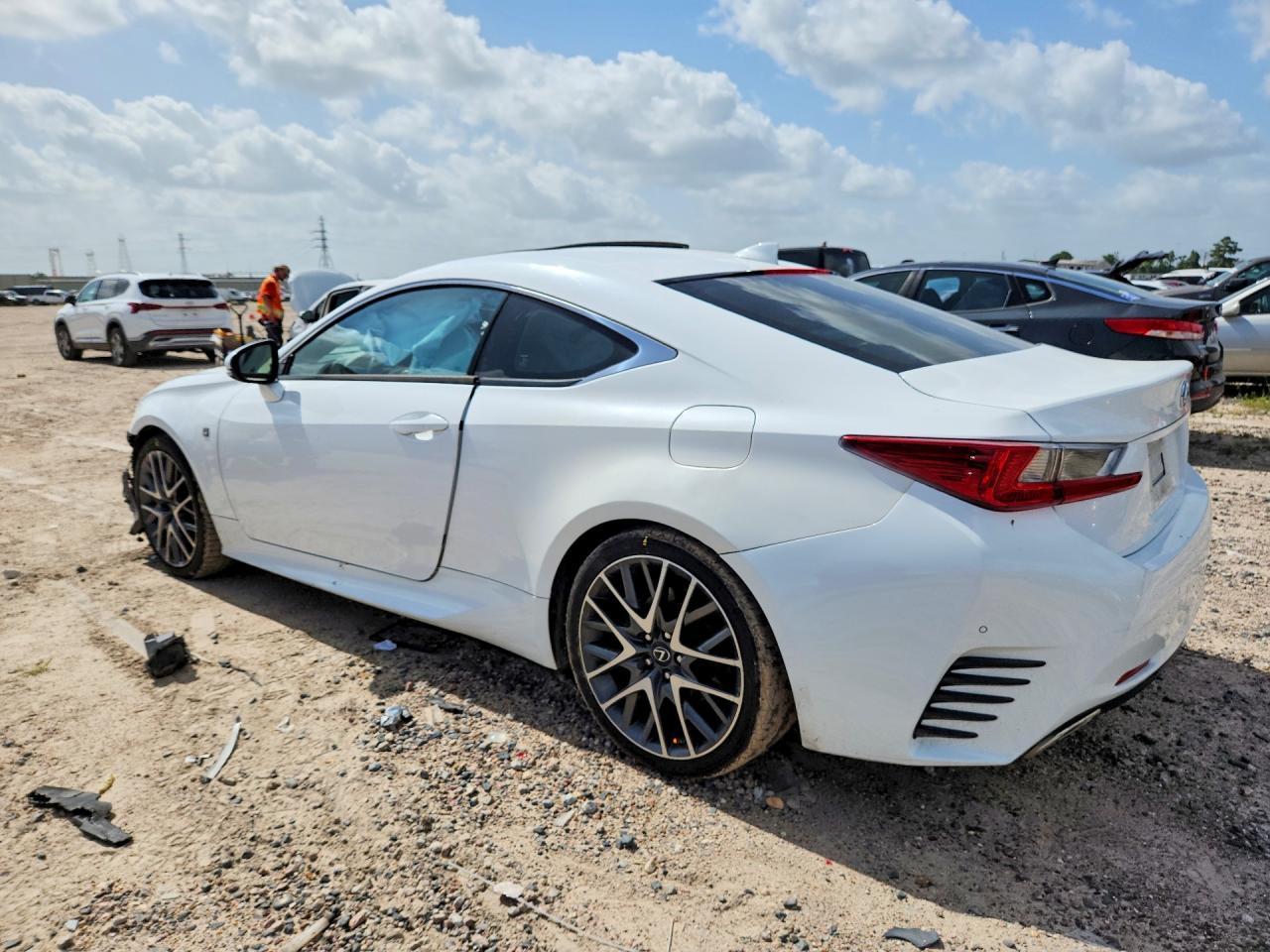 2016 Lexus Rc 200T - zdjęcie 2
