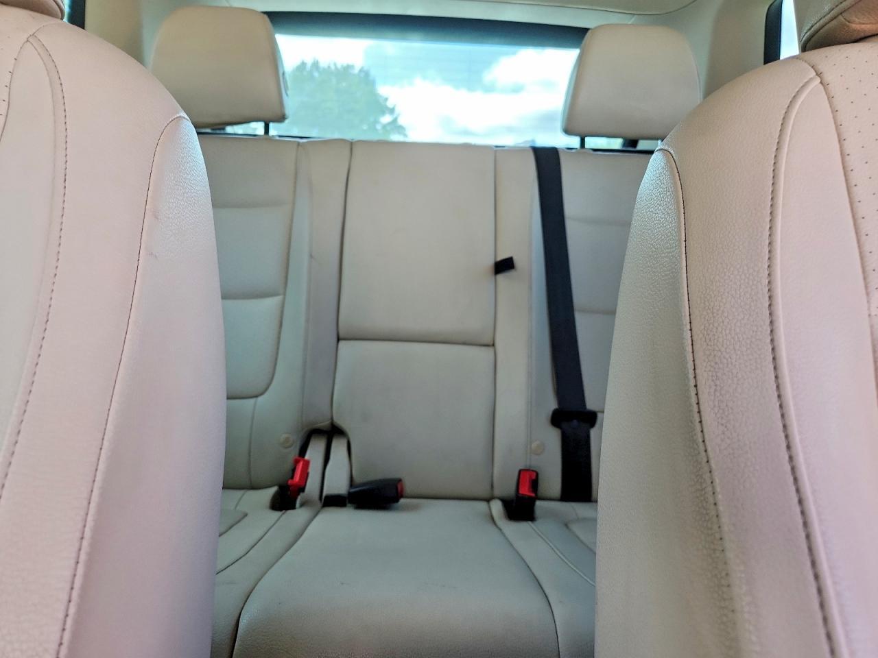 2014 Volkswagen Tiguan S - zdjęcie 10