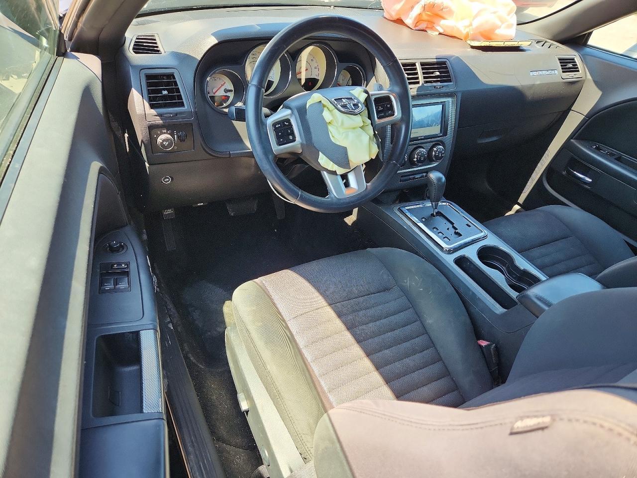 2013 Dodge Challenger R/T - zdjęcie 8