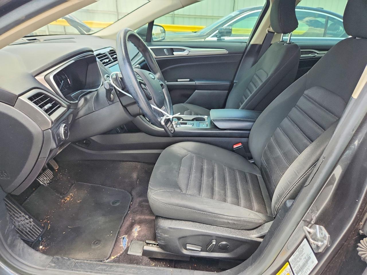 2017 Ford Fusion - zdjęcie 7