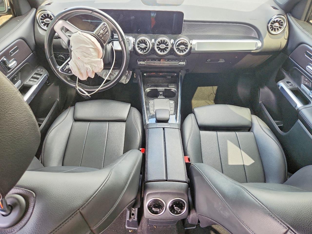 2021 Mercedes-Benz Glb 250 4Matic - zdjęcie 8