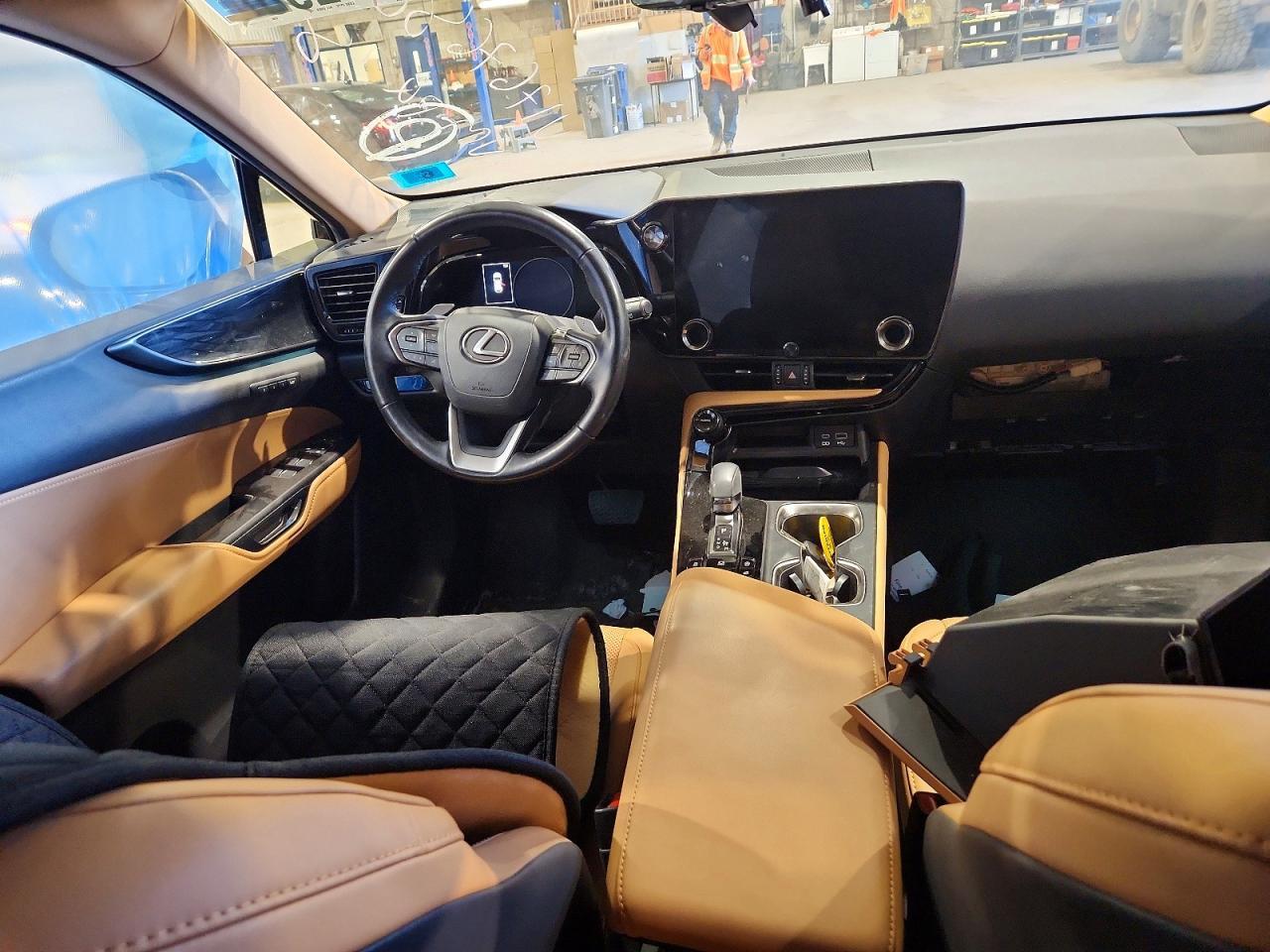 2024 Lexus Nx 350 Premium - zdjęcie 8
