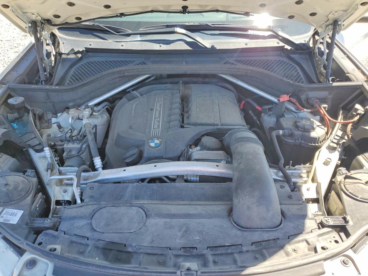 2014 BMW X5 xDrive35I - zdjęcie 11