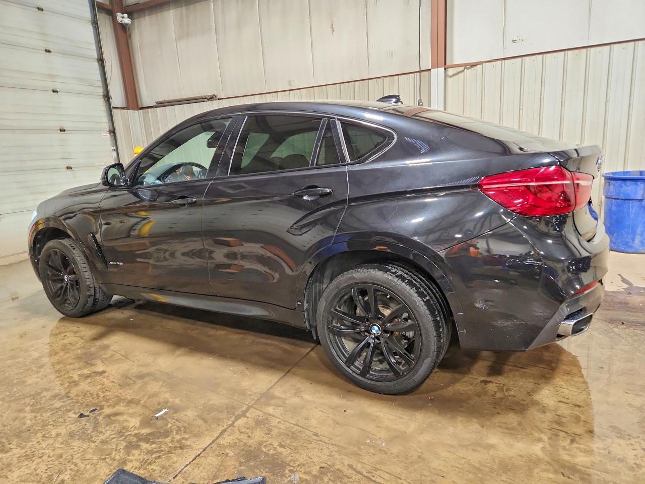 2018 BMW X6 xDrive35I - zdjęcie 2
