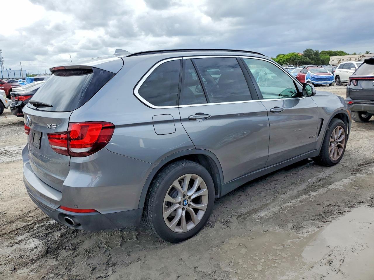 2016 BMW X5 xDrive35I - zdjęcie 3