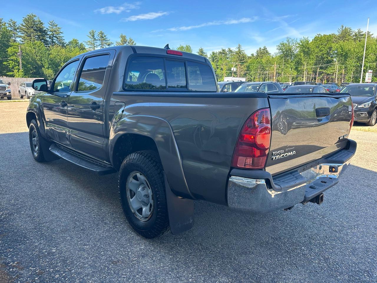 2014 Toyota Tacoma Base V6 - zdjęcie 3