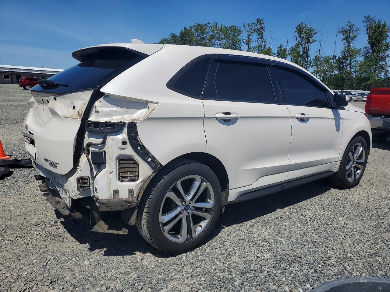 2015 Ford Edge Sport - zdjęcie 3
