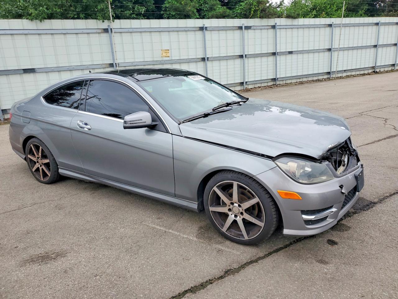 2015 Mercedes-Benz C 250 - zdjęcie 4