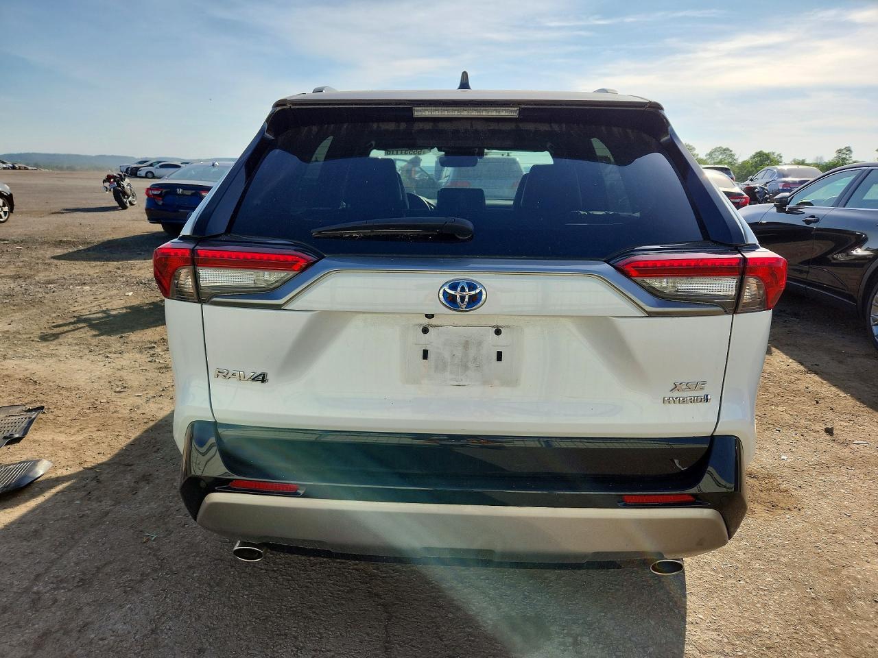 2023 Toyota Rav4 Xse - zdjęcie 6