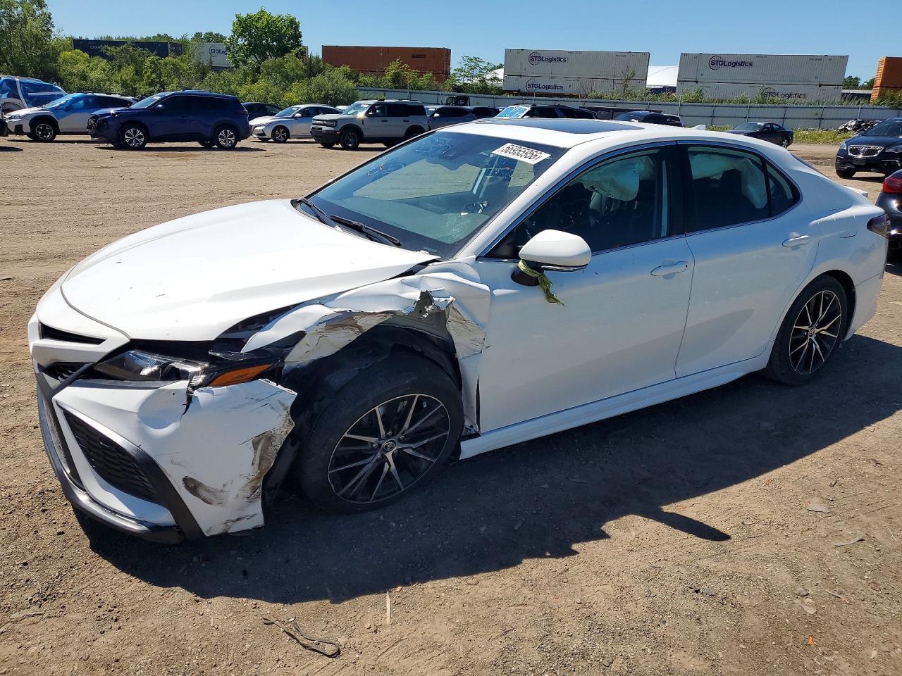 2024 Toyota Camry Se - zdjęcie główne