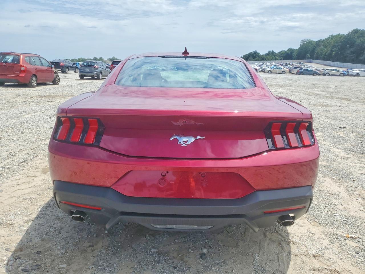 2026 Ford Mustang - zdjęcie 6