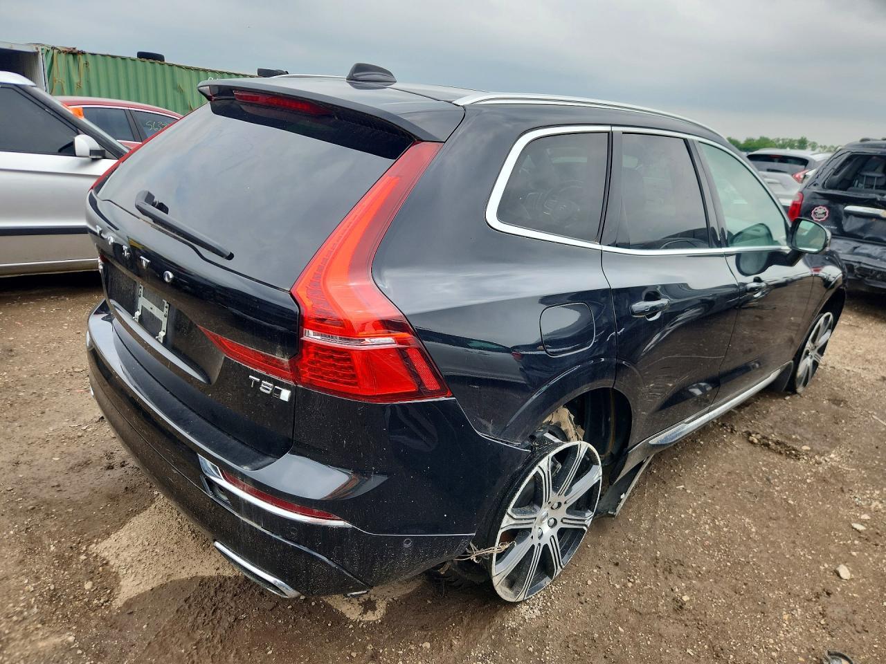2021 Volvo Xc60 T5 Inscription - zdjęcie 3