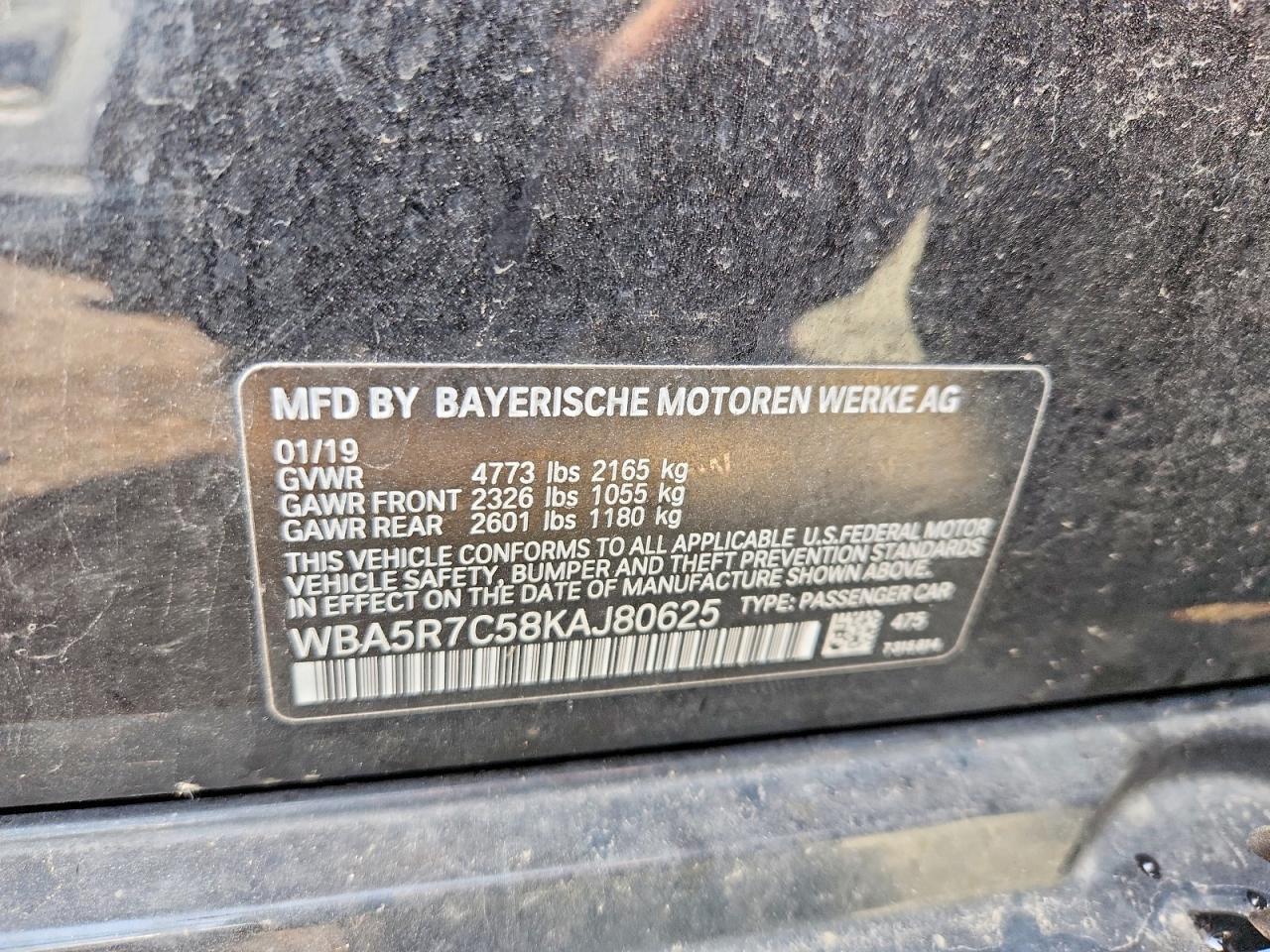 2019 BMW Seria 3 330i - zdjęcie 13