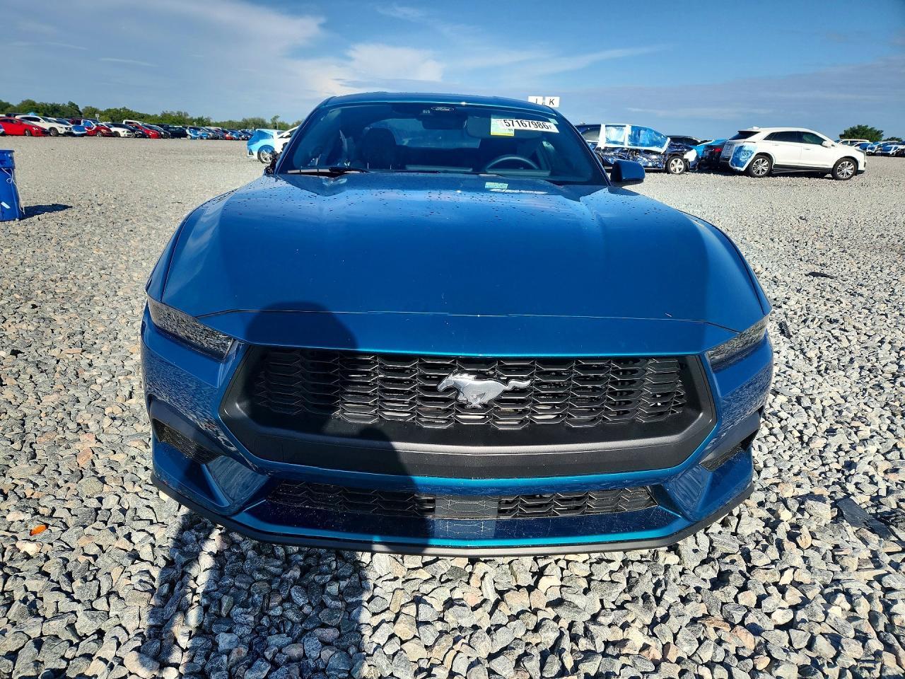 2026 Ford Mustang - zdjęcie 5