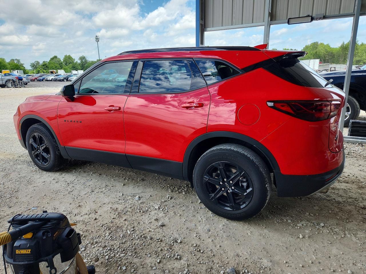 2024 Chevrolet Blazer 2Lt - zdjęcie 2