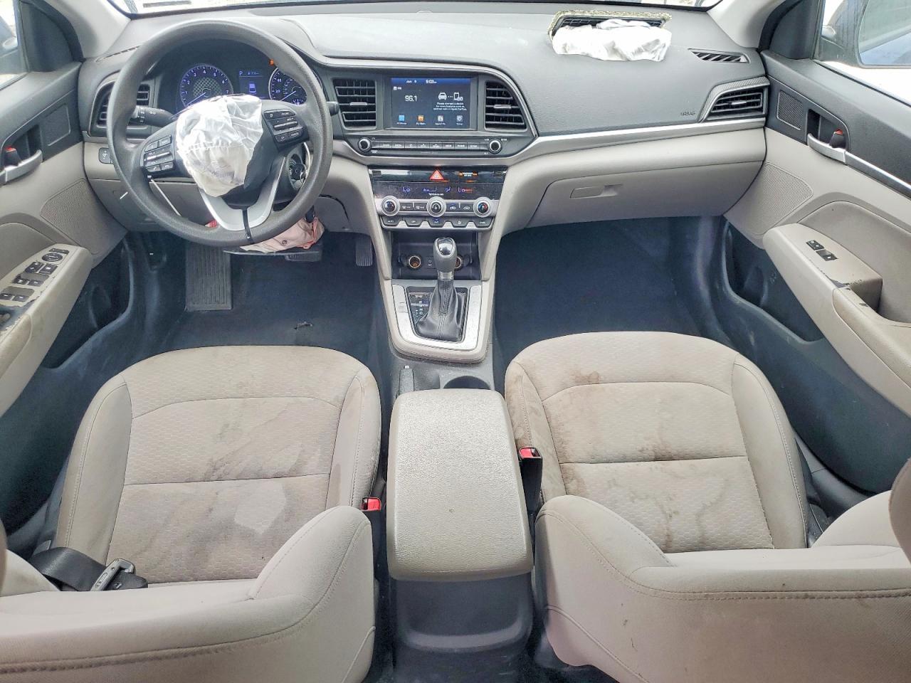 2020 Hyundai Elantra Sel - zdjęcie 8