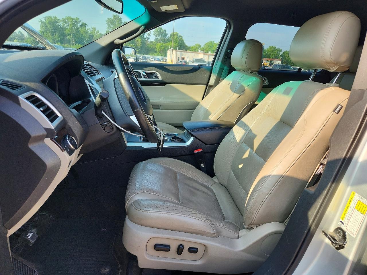 2014 Ford Explorer Limited - zdjęcie 7