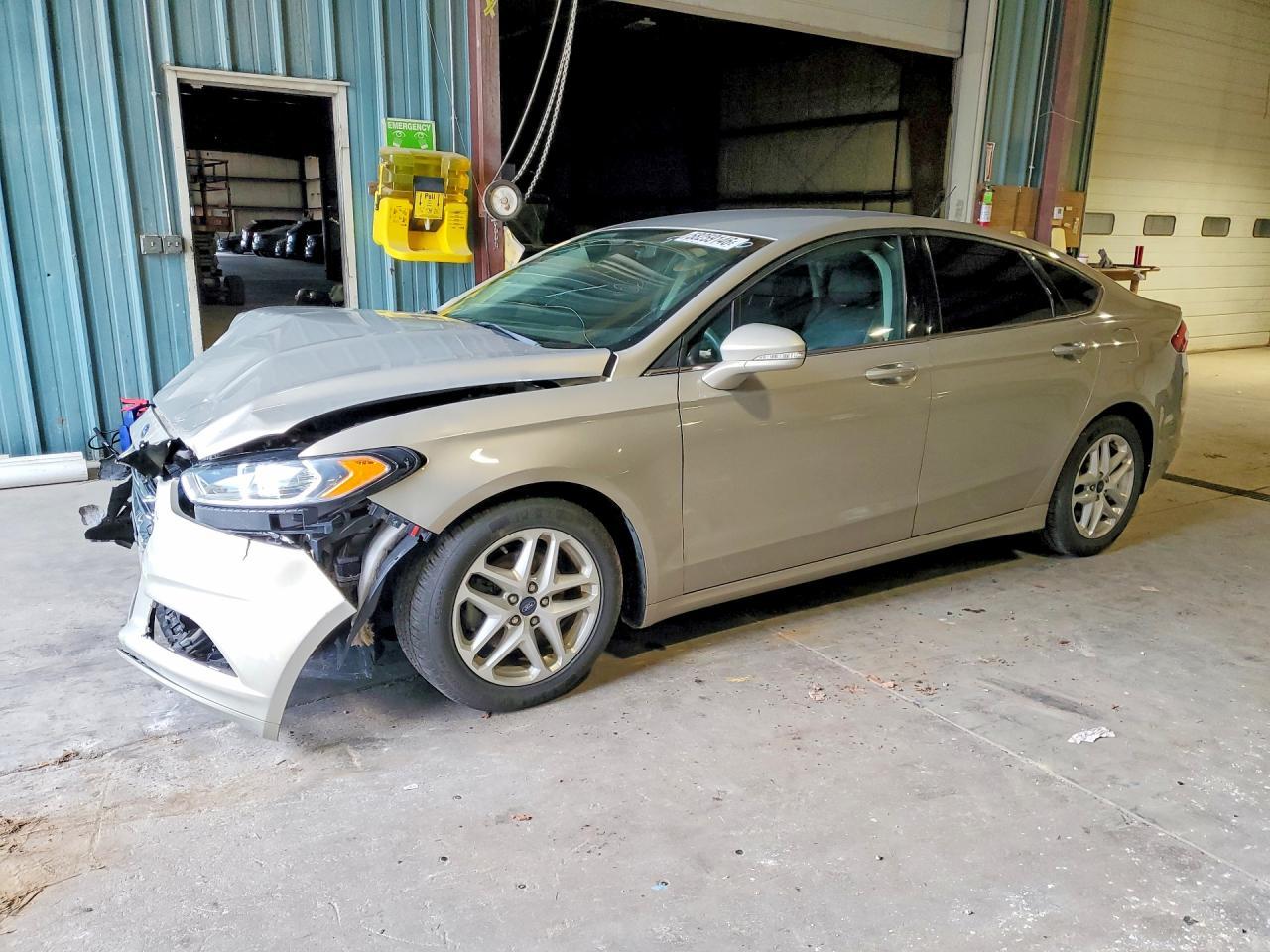 2015 Ford Fusion Se - zdjęcie główne
