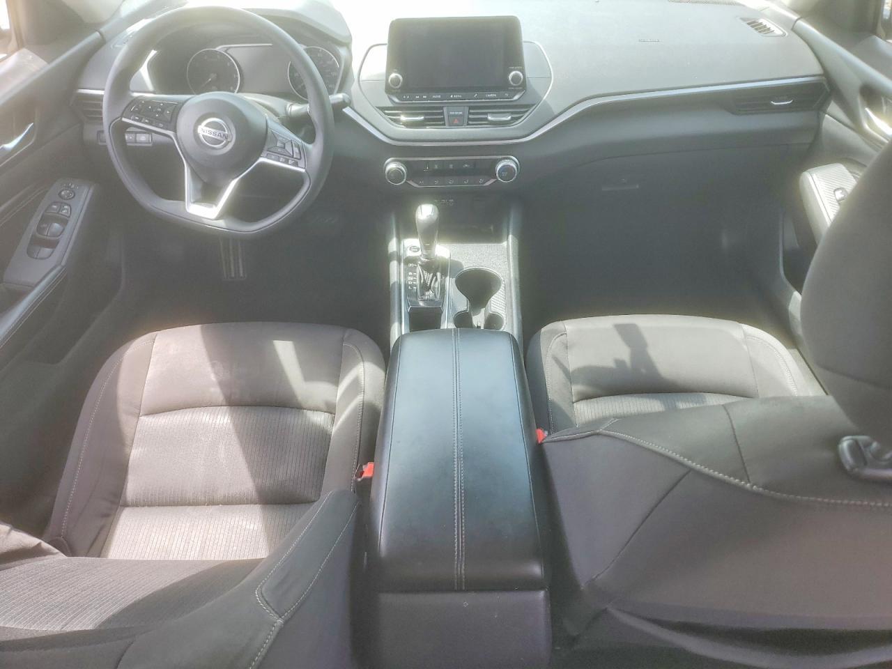 2019 Nissan Altima S - zdjęcie 8