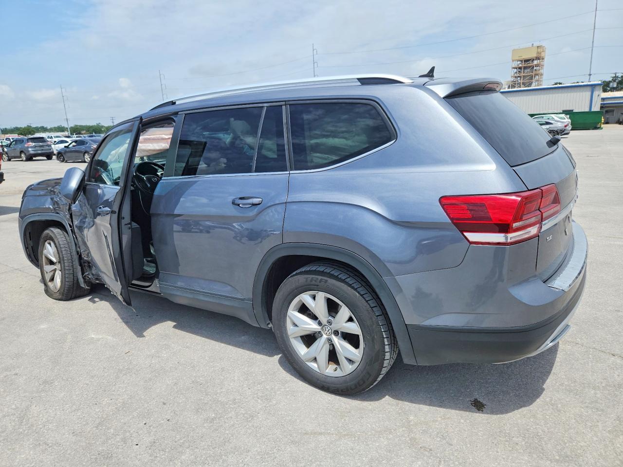 2018 Volkswagen Atlas Se - zdjęcie 2
