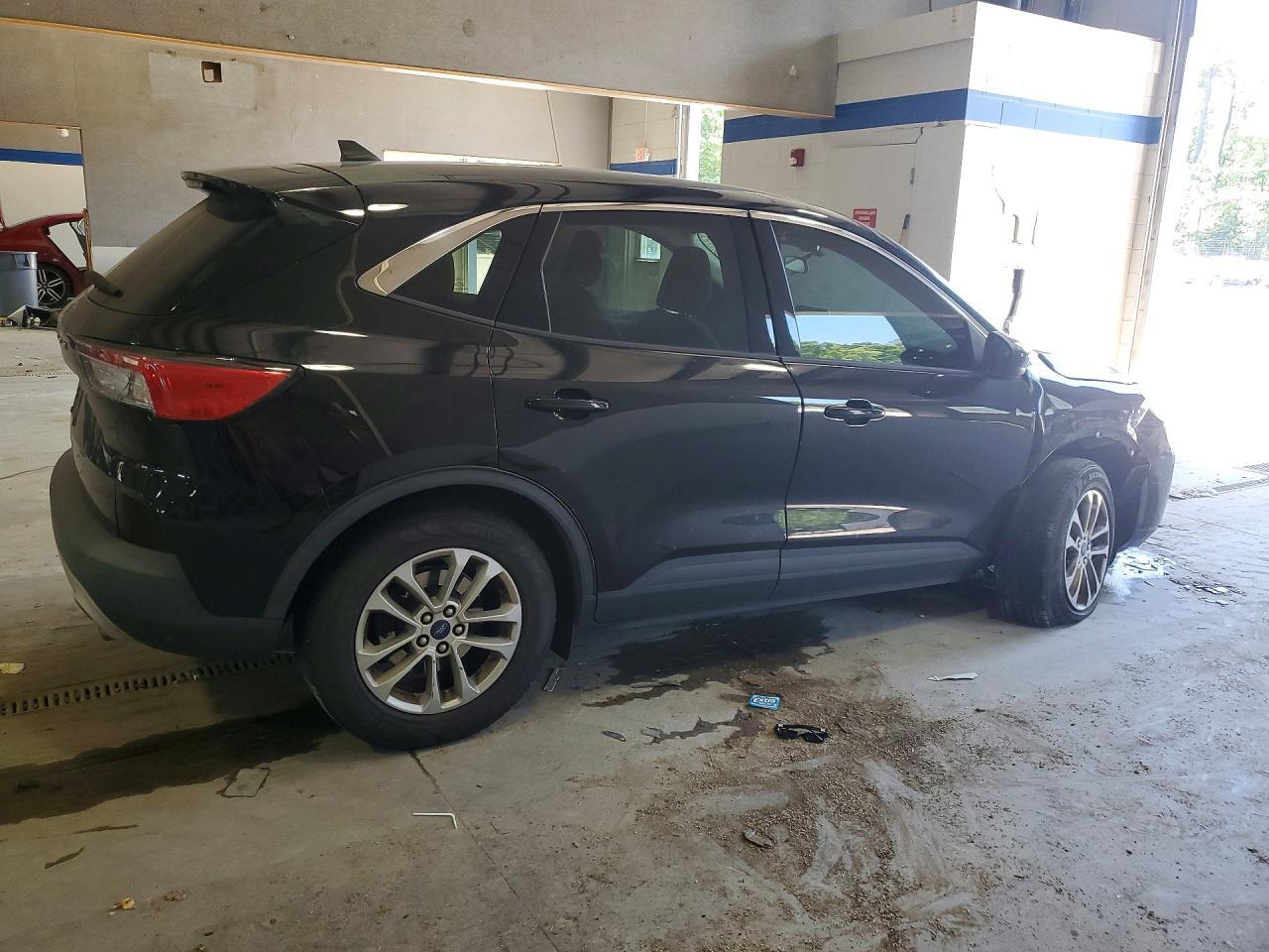2021 Ford Escape Se - zdjęcie 3