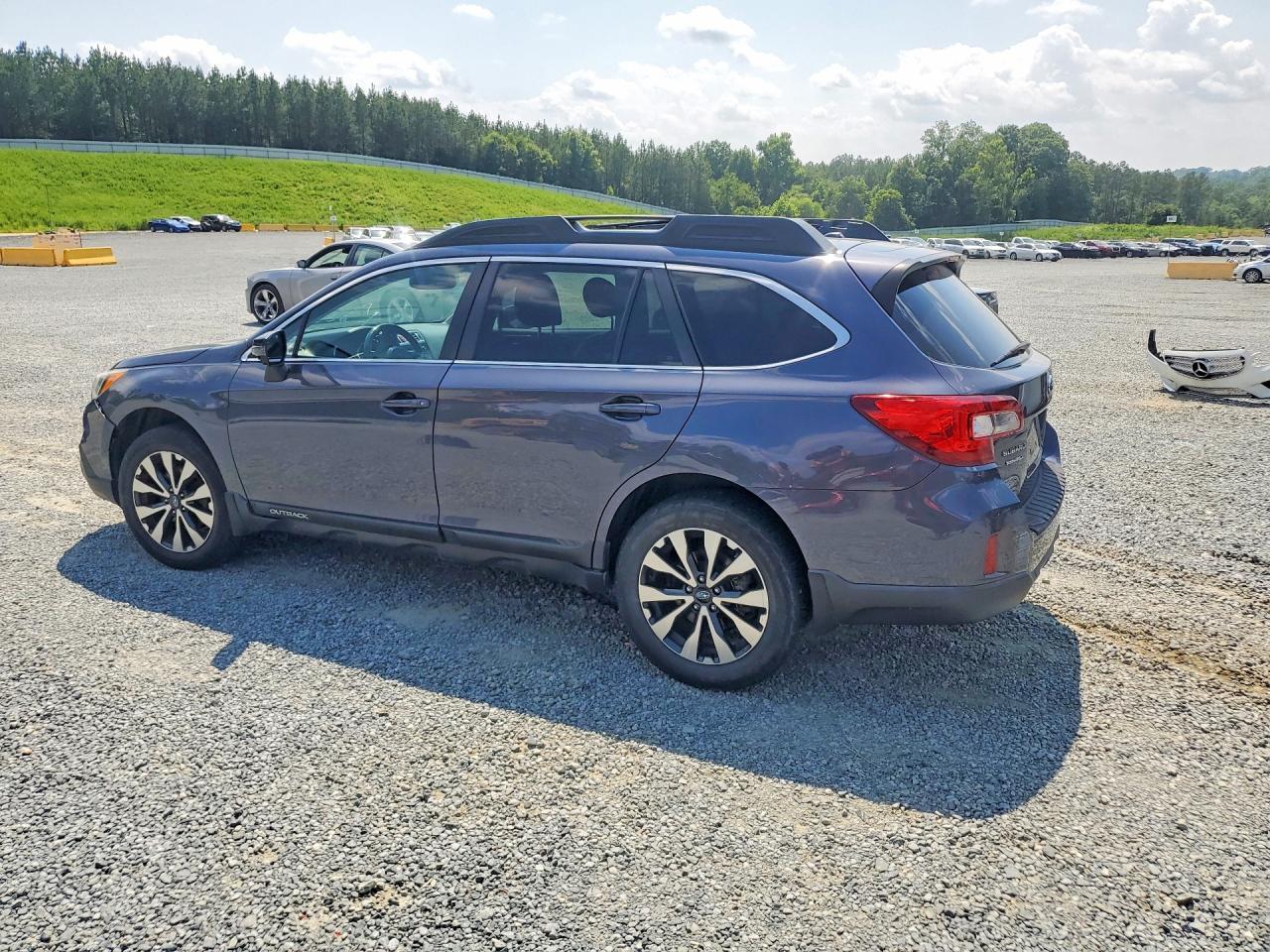 2015 Subaru Outback 2.5I Limited - zdjęcie 2