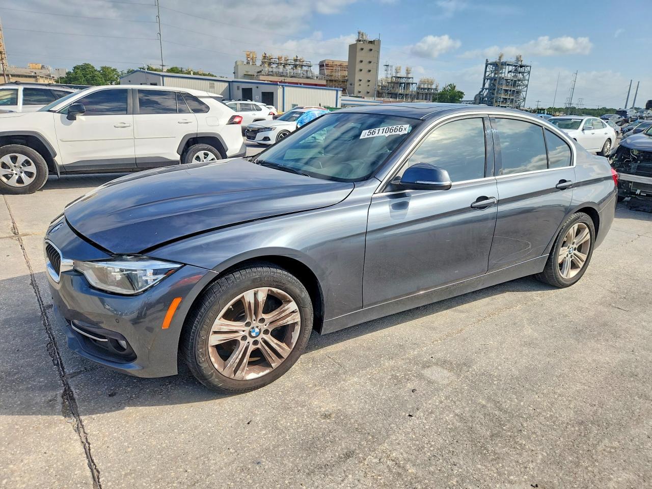 2018 BMW 330 I - zdjęcie główne