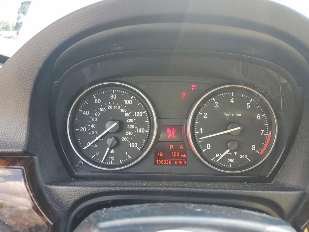 2013 BMW 328 I - zdjęcie 9