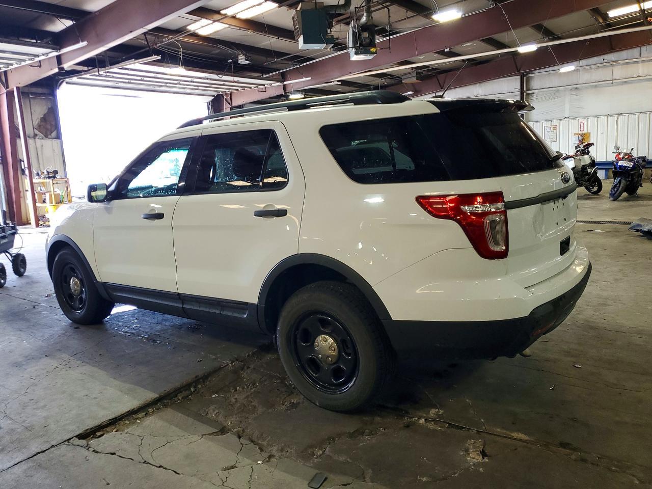 2013 Ford Explorer 4Wd - zdjęcie 2