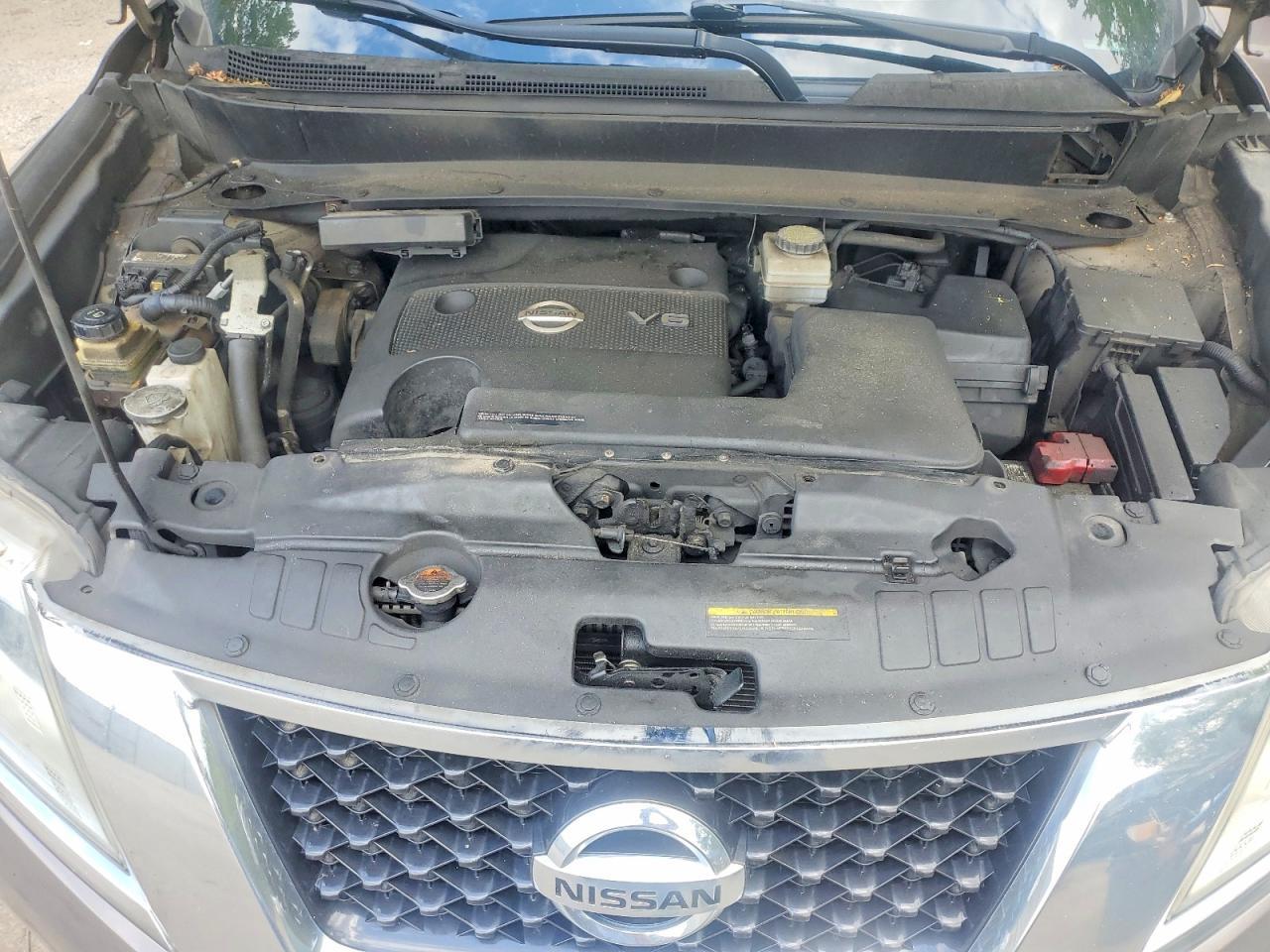 2014 Nissan Pathfinder S - zdjęcie 12